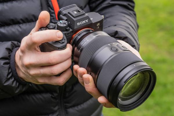 Объектив Sony 50-105mm F/2.8 G может быть представлен в конце февраля