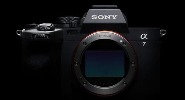 Первое изображение объектива Sony 400-800mm F/6.3-8 G OSS
